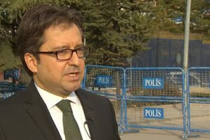 Davutoğlu'nun eski danışmanı Sert: Herkesin hukukunu koruyan bir bilin&ccedil; yeşeriyor