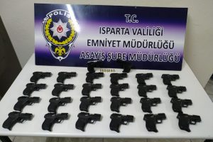 Evden cephane &ccedil;ıktı