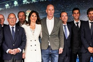 Zidane'ın paçaları olay oldu!