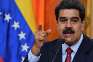 Maduro: Elektrik tedarikinin yeniden sağlanması için dua edin