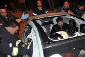 Canının derdine d&uuml;şmeyi bıraktı bakın neyi sordu!