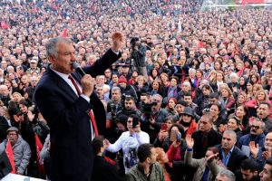 CHP'nin Adana adayı Karalar: AK Partililerin yüzde 32'si bana oy verecek