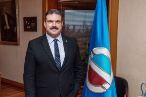 Rekt&ouml;r &Ccedil;omaklı'dan Tıp Bayramı kutlama mesajı