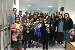 &Ouml;ğrenciler 14 Mart Tıp bayramını unutmadı