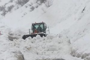Karlıova-Yedisu arasında yine &ccedil;ığ d&uuml;şt&uuml;
