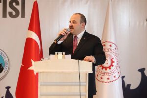Bakan Varank: T&uuml;rkiye, bunların g&ouml;z&uuml;nde son kaledir