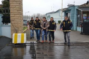 4 kişilik fuhuş &ccedil;etesi tutuklandı