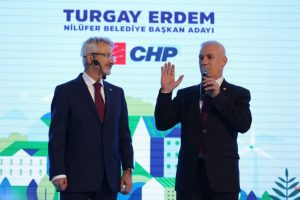 Bursa Büyükşehir Belediye Başkan Adayı Bozbey: "Beni eleştirebilirsiniz, ama birbirimizin yüzüne bakamayacak..."