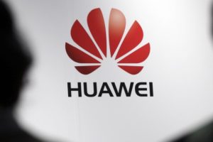 Huawei'den ABD'ye karşı işletim sistemi hamlesi!