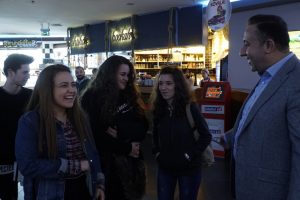 Bursa'da siyasete sinema molası