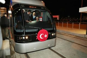 Erdoğan yeni tramvay hattını a&ccedil;tı