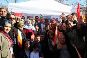 Şenocak'tan İmamoğlu'na: Bunlar ter&ouml;r uzantısı bir siyasi partinin desteğiyle yol y&uuml;r&uuml;yor