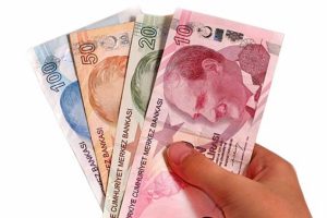 Evlenen &ccedil;iftlere 18 bin lira destek