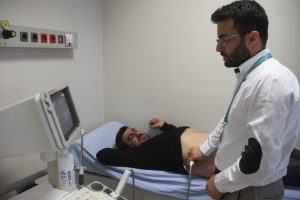 Karın ağrısıyla gitti v&uuml;cudundan 152 adet taş &ccedil;ıktı