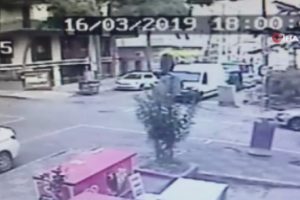 İbrahim Tatlıses'in eski vokalistinin &ouml;l&uuml;mden d&ouml;nd&uuml;ğ&uuml; kaza kamerada