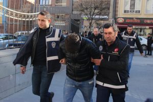 Sokak satıcılarına Narko darbesi