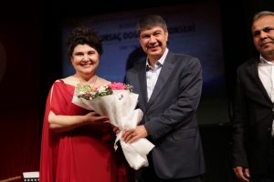 Antalya'da Konya r&uuml;zgarı esti