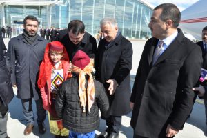 &Ccedil;evre ve Şehircilik Bakanı Kurum Kars'ta
