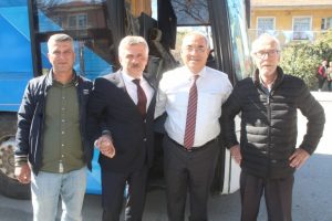 DSP lideri &Ouml;nder Aksakal'dan vefa &ouml;rneği