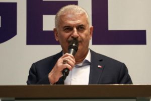 Binali Yıldırım'dan otogar giriş &uuml;creti a&ccedil;ıklaması
