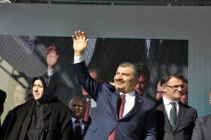 Bakan Koca: "Şehir hastaneleri ile sağlıkta geldiğimiz noktayı ta&ccedil;landırmak istiyoruz"
