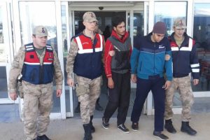 Şanlıurfa'da yakalanan 2 DEAŞ &uuml;yesi tutuklandı