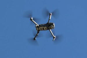 Bacanağını &ouml;ld&uuml;ren ş&uuml;pheli ormanda drone ile aranıyor