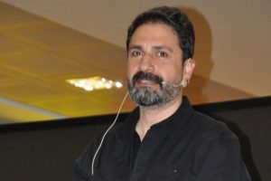 Erhan &Ccedil;elik'e 'evlen' baskısı!