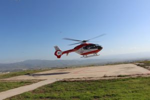 4 g&uuml;nl&uuml;k bebek ambulans helikopterle ameliyata uğurlandı