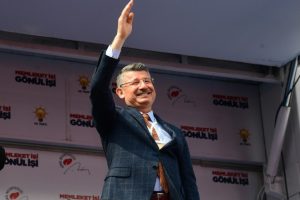 Fikret Yeni'den, rakibi Akay'a a&ccedil;ık oturum daveti