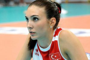 "Naz Aydemir Fenerbah&ccedil;e'ye" iddiası
