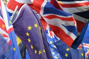 AB, İngiltere'nin Brexit konusuna 'a&ccedil;ıklık' getirmesini istiyor