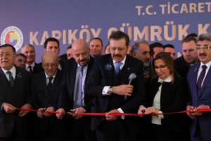 Kapık&ouml;y G&uuml;mr&uuml;k Kapısı t&ouml;renle a&ccedil;ıldı