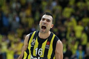 Real Madrid'den Fenerbah&ccedil;eli yıldıza kanca!