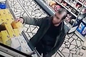 &Ccedil;aldığı mama ve yağları satıp, uyuşturucu almış
