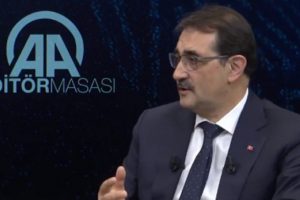 Bakan D&ouml;nmez'den &ouml;nemli a&ccedil;ıklamalar