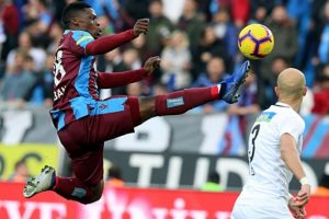 Ekuban Trabzonspor'da yeniden doğdu!