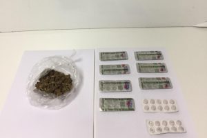 Polis uyuşturucu ticaretine ge&ccedil;it vermedi