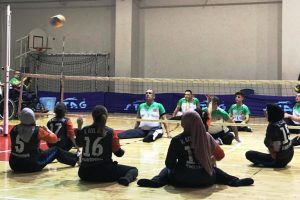 Oturarak voleybolda Karaman r&uuml;zgarı