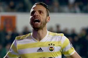 Soldado'dan s&ouml;zleşme a&ccedil;ıklaması: İmkansız