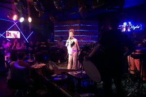 K&uuml;bra Lana'dan Bursalıları coşturan performans