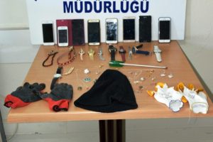 21 ayrı hırsızlık olayının ş&uuml;phelisi tutuklandı