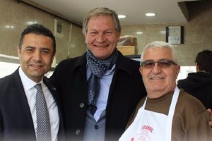 CHP'nin &Uuml;sk&uuml;dar adayı Kılı&ccedil;: Dairelerin nereden verileceği belli değil vatandaş oyuna geldi