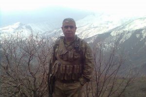 Uzman &ccedil;avuş, kalp krizi ge&ccedil;irerek, hayatını kaybetti