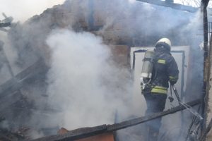 Depoda &ccedil;ıkan yangın korkuttu