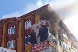 Ankara'da yangın: 6 yaralı