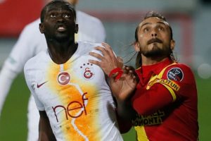 Kartal'ın pen&ccedil;esinde Halil var
