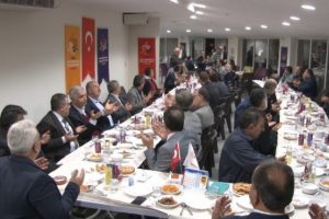 &Ouml;zselek, "Mesleki sorunların &ccedil;&ouml;z&uuml;m&uuml; i&ccedil;in gayret ediyoruz"