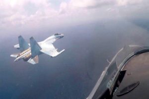 Rus savaş u&ccedil;akları Suriye semalarında tatbikat yaptı