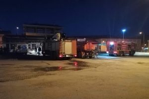 Otob&uuml;s terminalinde yangın